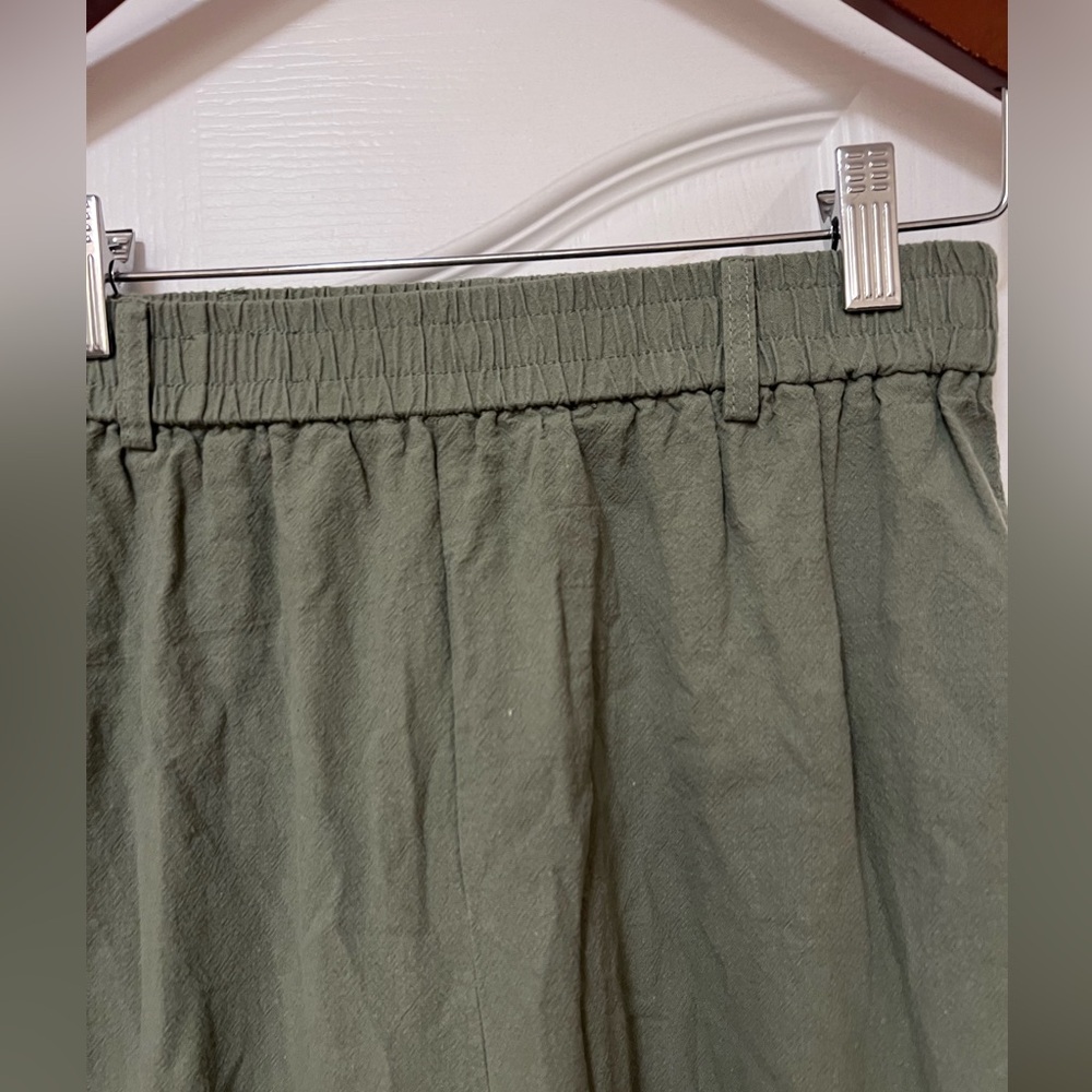 Emery Rose Olive Green Wide-Leg Pants - Small - Picture 3 of 5